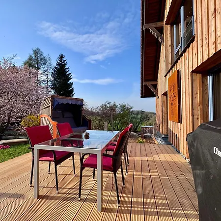 Apartamento Moderne - Alpakahof Zum Himmelreich, Traumhafte Lage, Terrasse Mit Weitblick, Kostenfreier Parkplatz, Naehe Kurklinik, Optional Sauna *