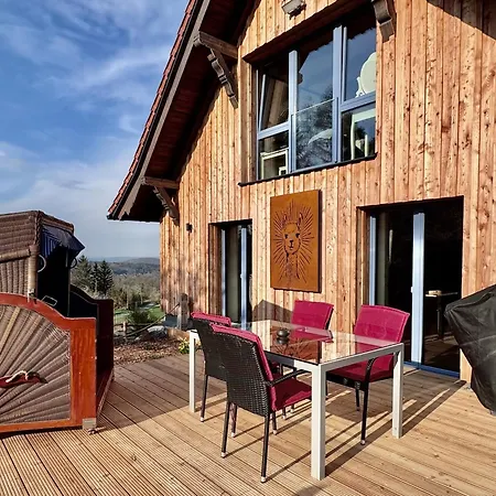 Moderne - Alpakahof Zum Himmelreich, Traumhafte Lage, Terrasse Mit Weitblick, Kostenfreier Parkplatz, Naehe Kurklinik, Optional Sauna Bad Gottleuba-Berggiesshuebel
