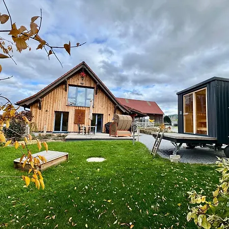 Moderne - Alpakahof Zum Himmelreich, Traumhafte Lage, Terrasse Mit Weitblick, Kostenfreier Parkplatz, Nähe Kurklinik, Optional Sauna Bad Gottleuba