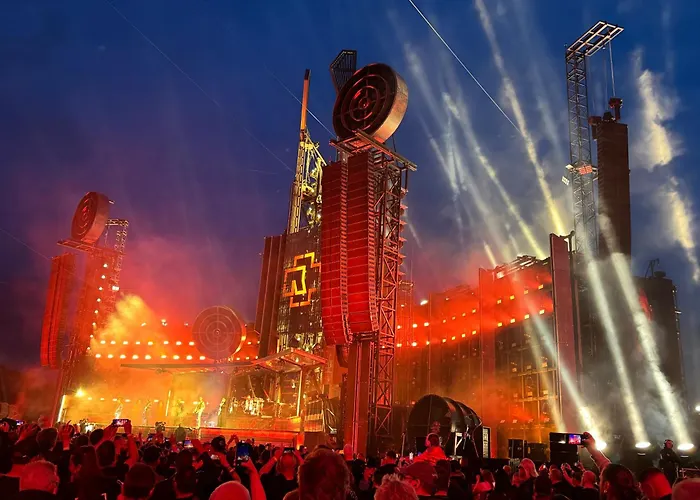 Apartment Moderne - Alpakahof Zum Himmelreich, Traumhafte Lage, Terrasse Mit Weitblick, Kostenfreier Parkplatz, Nähe Kurklinik, Optional Sauna Bad Gottleuba